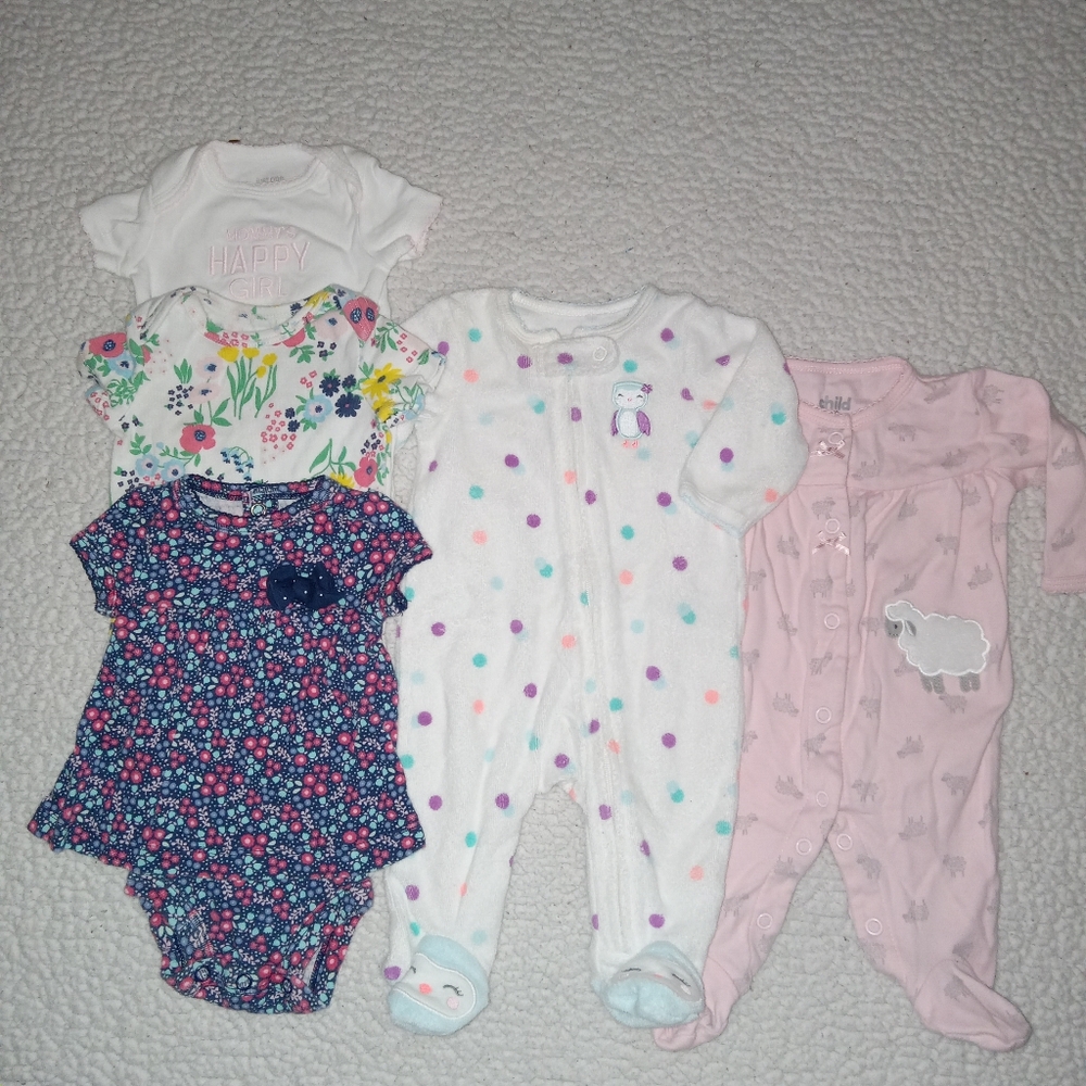Carter's 5pc Babygirl Bundle sz NB - Picture 1 of 6